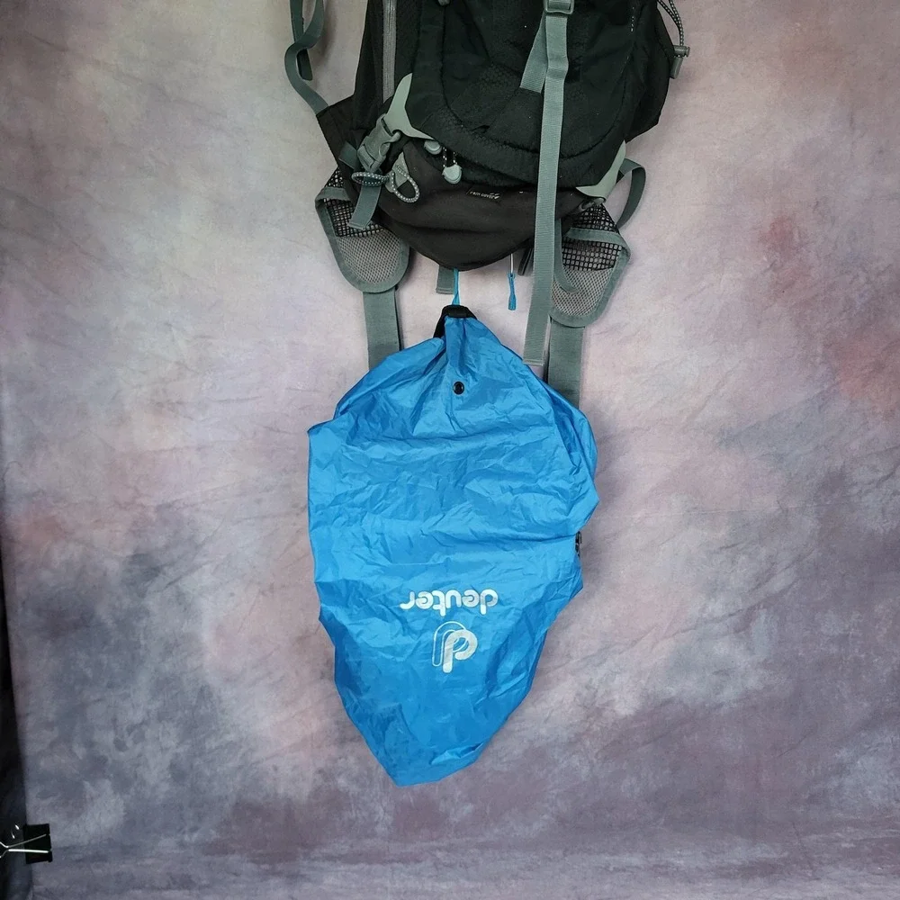 Deuter gently used